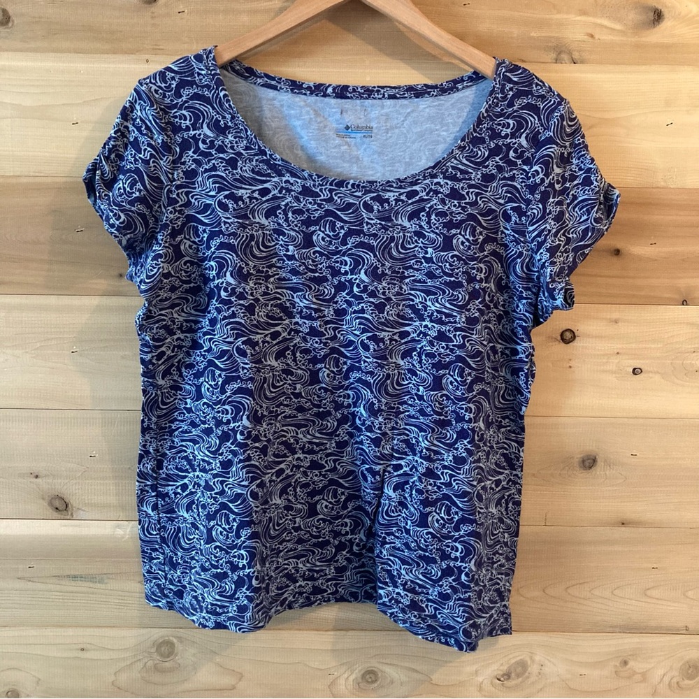 Columbia blue patterned short sleeve shirt